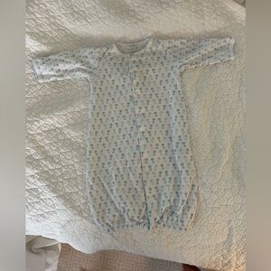 Kissy Kissy light blue giraffe nightgown